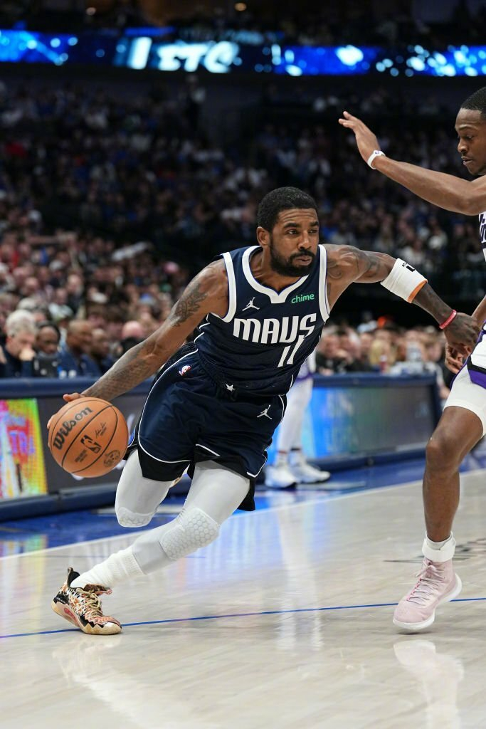 包含离谱！国际米兰围绕NBA季后赛远射贴柱科维托娃在独行侠比赛中突破纪录，赛前尼斯备战欧篮联的词条