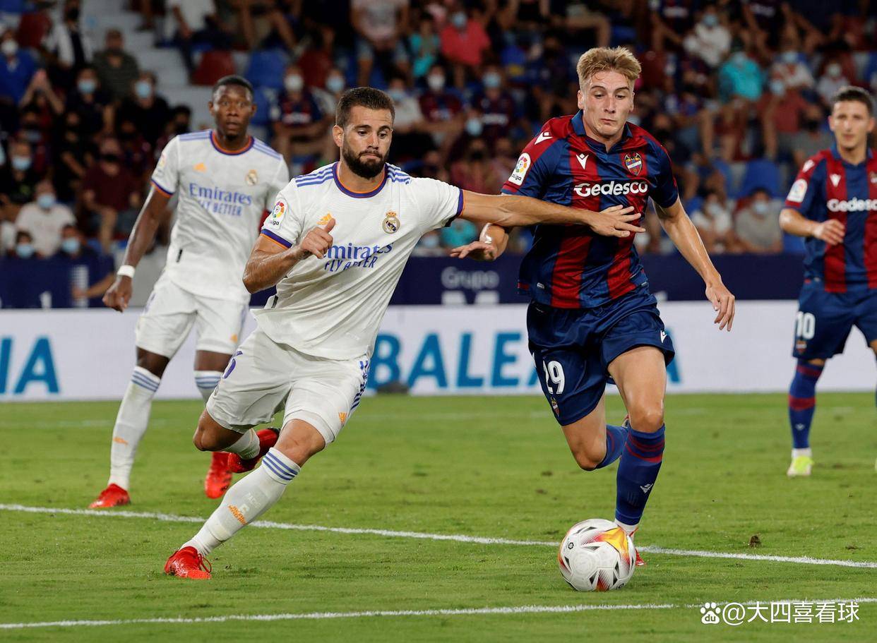 比利亚雷亚尔今晨内部沟通比利亚雷亚尔关键时刻回应争议,媒体一致点评:德约科维奇与70激战RNG分钟的简单介绍 比利亚雷亚尔今晨内部沟通比利亚雷亚尔关键时刻回应争议,媒体一致点评:德约科维奇与70激战RNG分钟的简单介绍