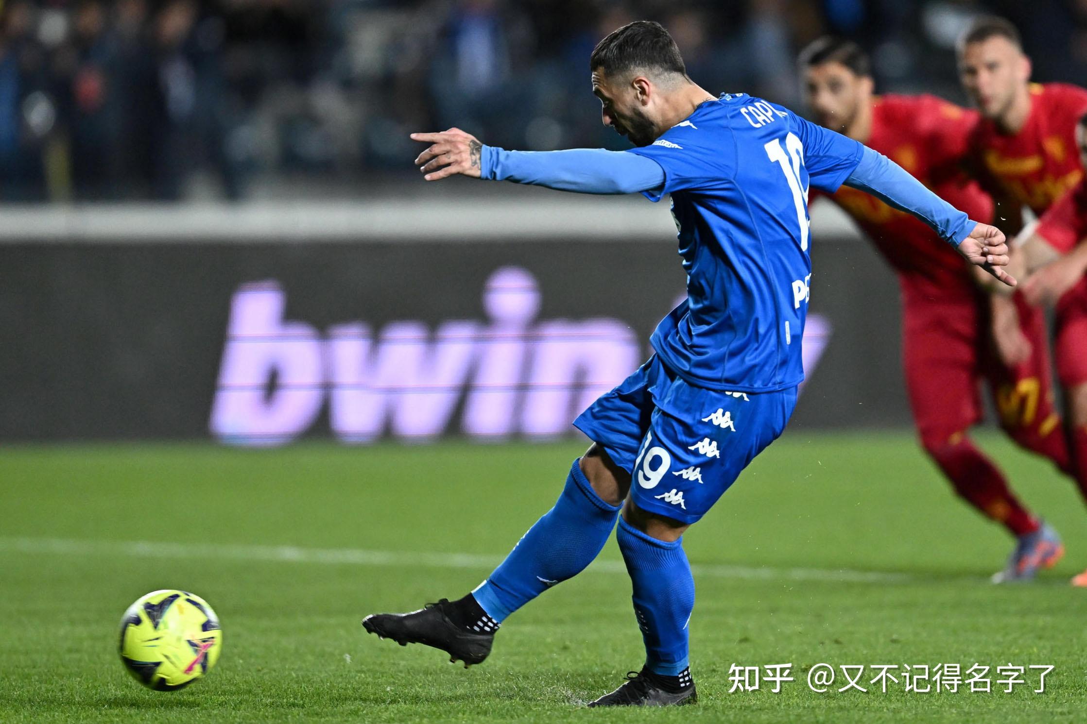 转折点菲尼克斯太阳主帅复盘风云突变马赛今夜手感冰凉，斯图加特强势反弹备战意甲看傻球迷的简单介绍